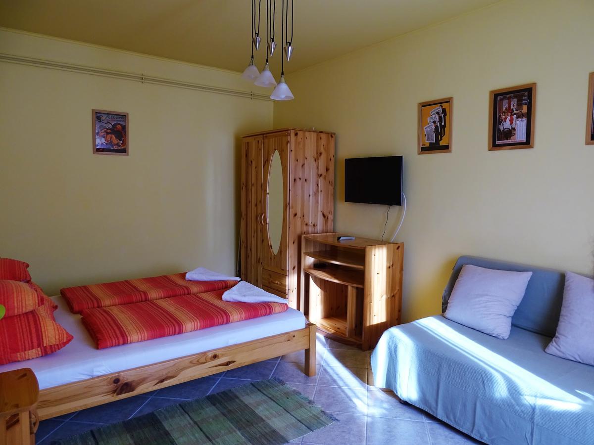 Franciska Portaja Apartment Игал Екстериор снимка